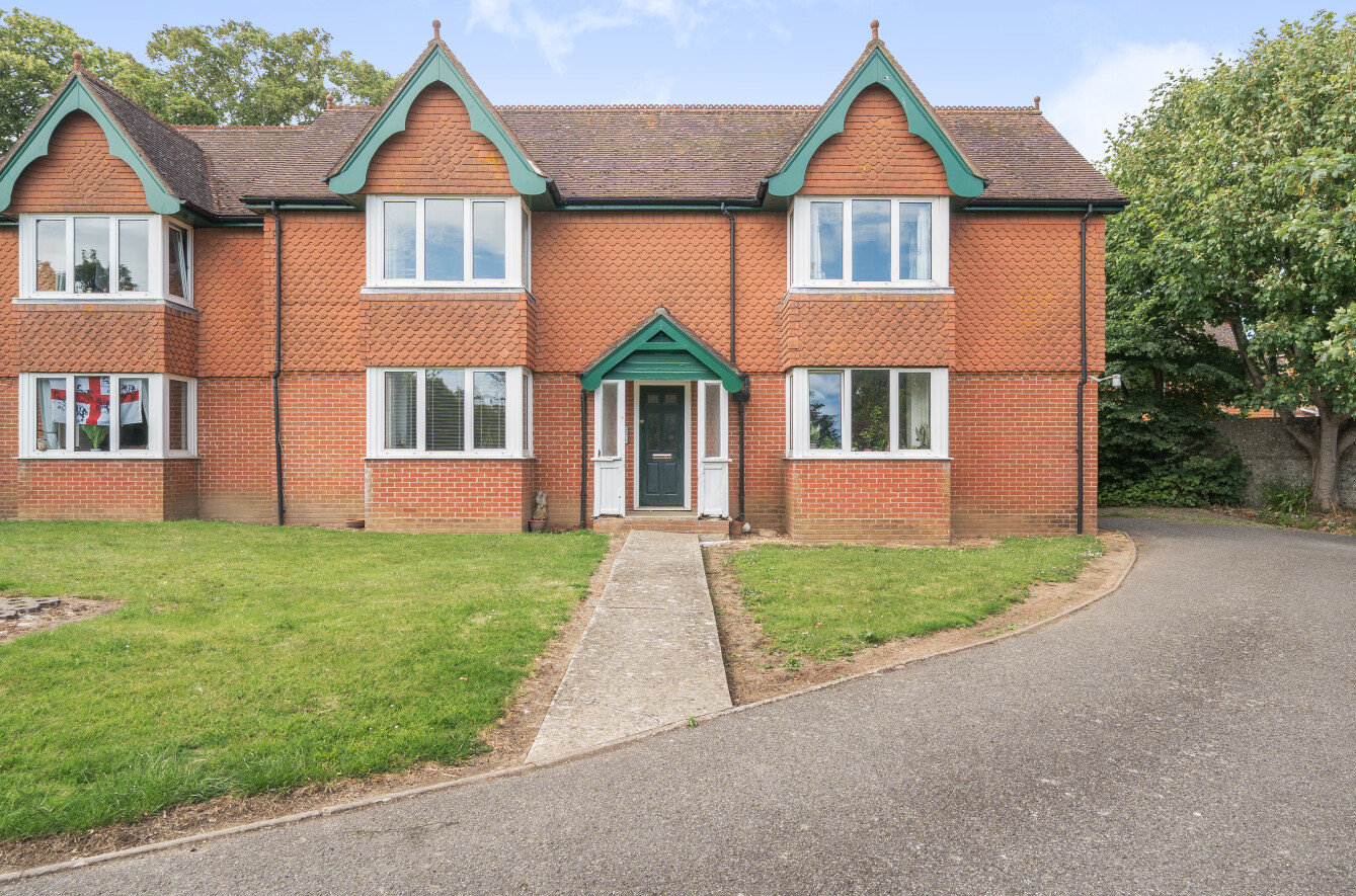 2 bedroom apartment for sale