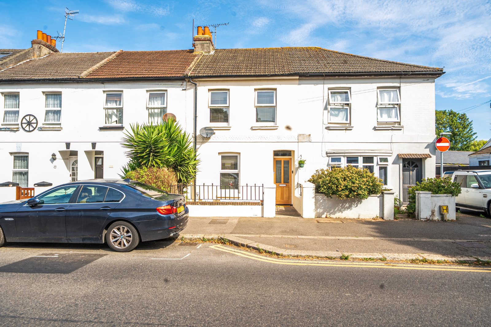 2 bedroom terraced house for sale