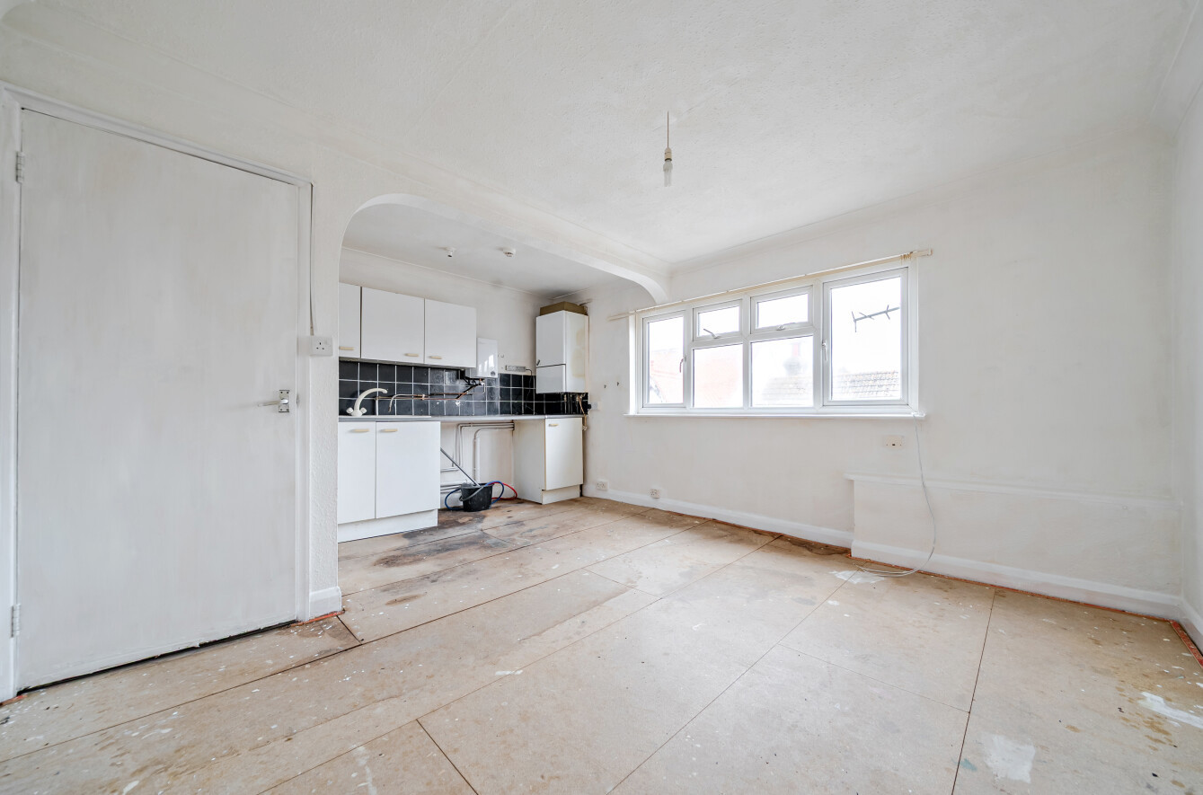 1 bedroom apartment for sale