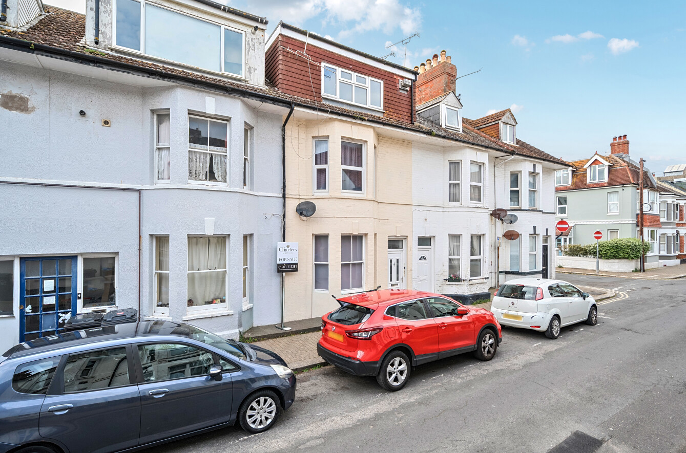 1 bedroom apartment for sale