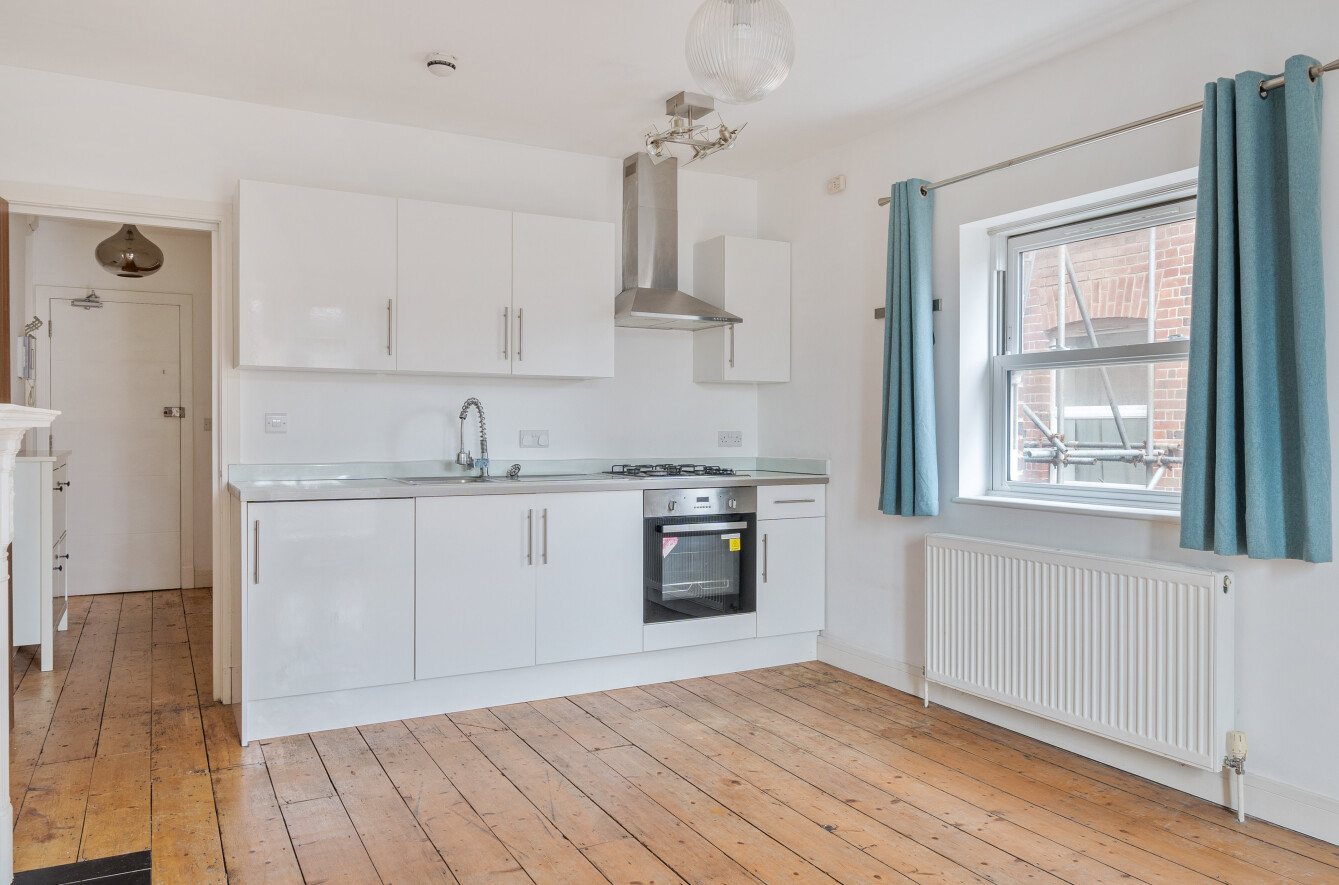 1 bedroom apartment for sale