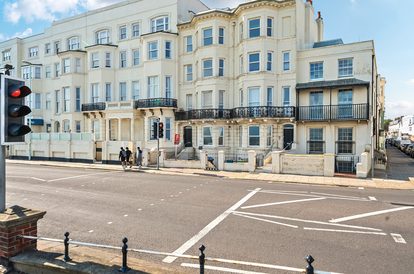 1 bedroom apartment for sale