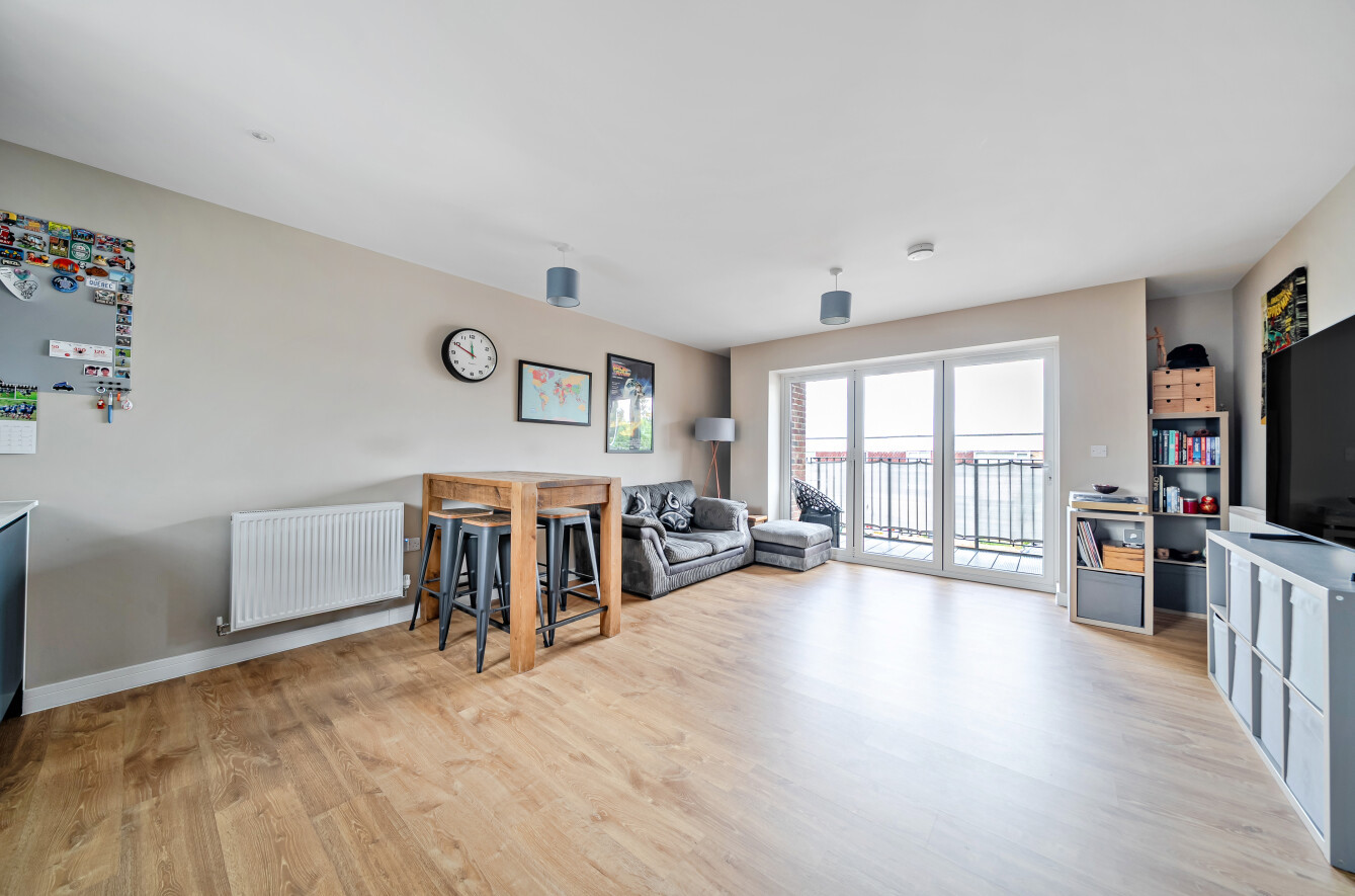 2 bedroom apartment for sale