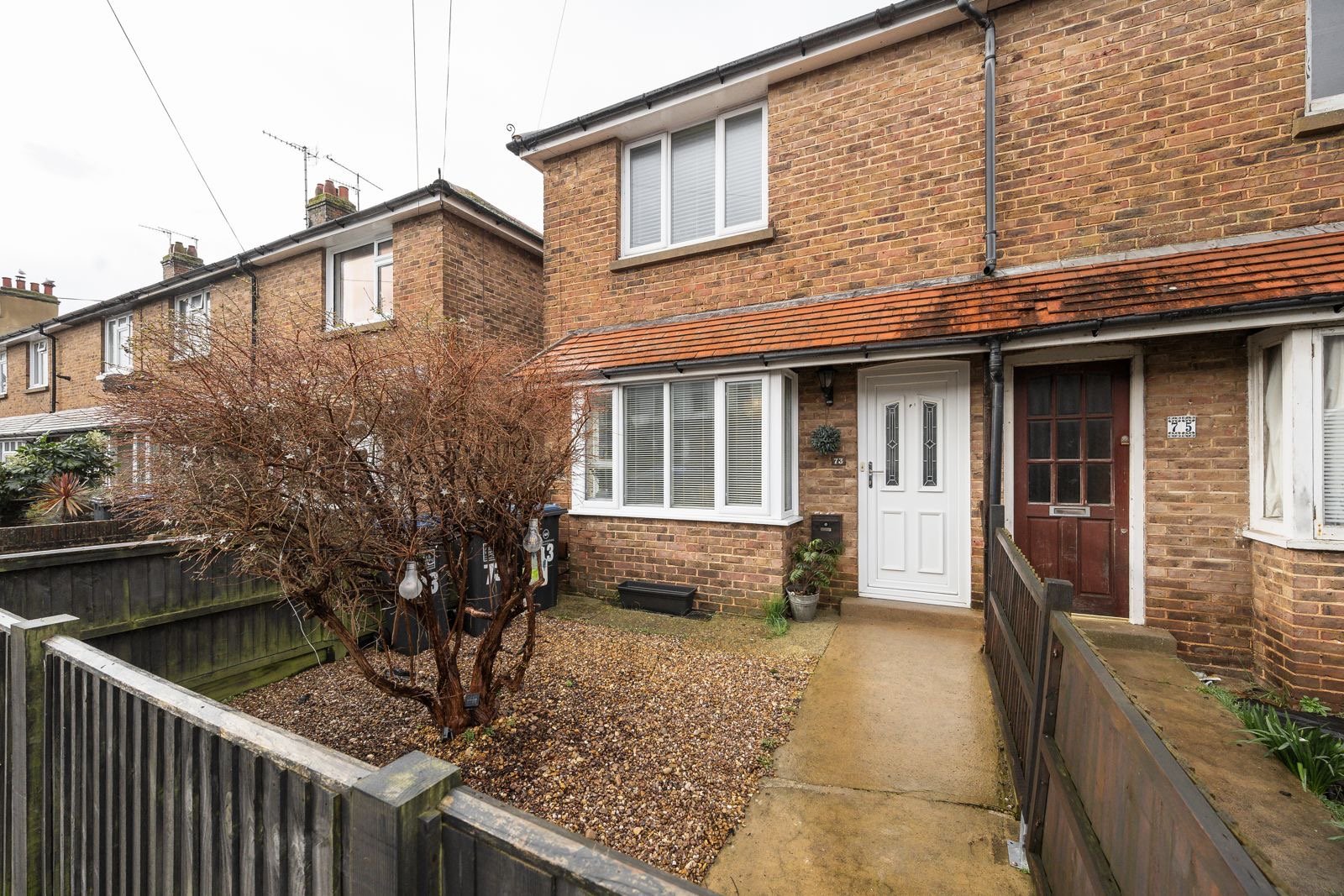 2 bedroom house for sale