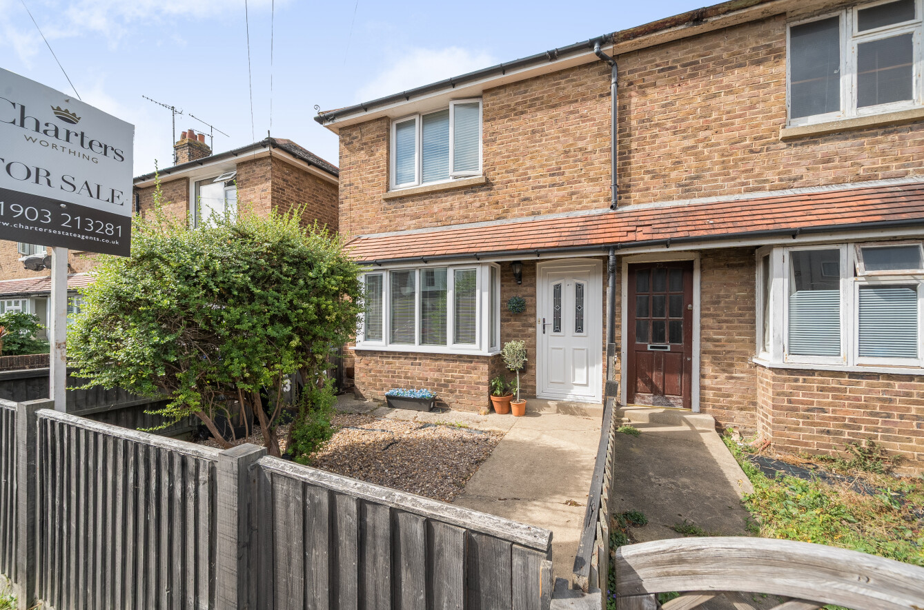 2 bedroom house for sale